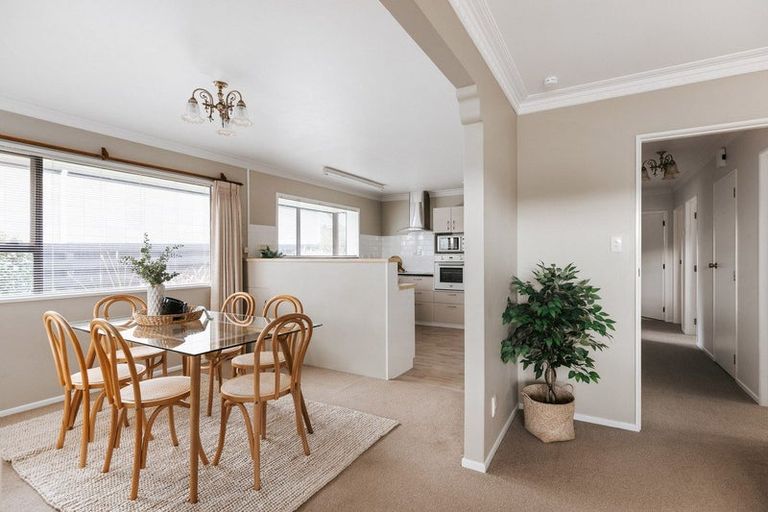 Photo of property in 4 Goods Road, Otumoetai, Tauranga, 3110