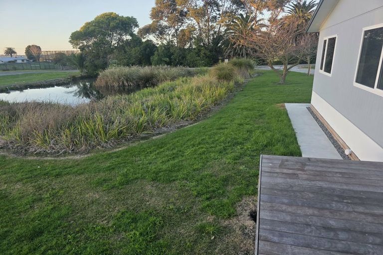 Photo of property in 72 Waverley Road, Meeanee, Napier, 4183