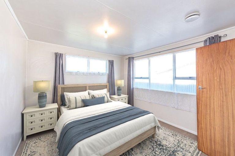 Photo of property in 51 Lee Street, Castlecliff, Whanganui, 4501