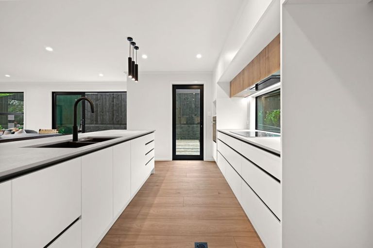 Photo of property in 1 Comries Road, Chartwell, Hamilton, 3210