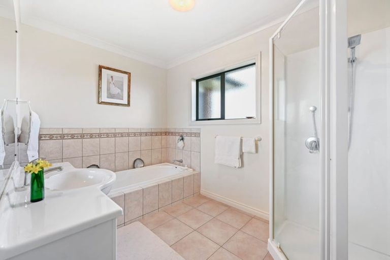 Photo of property in 22 Portobello Way, Huntington, Hamilton, 3210