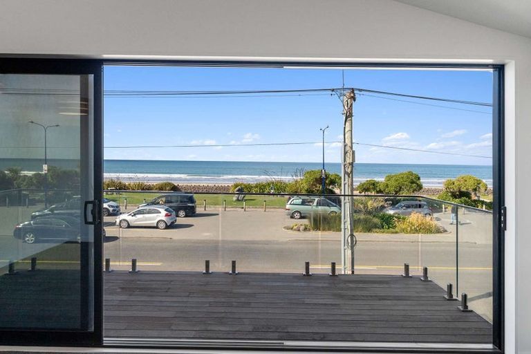 Photo of property in 85b Marine Parade, North New Brighton, Christchurch, 8083