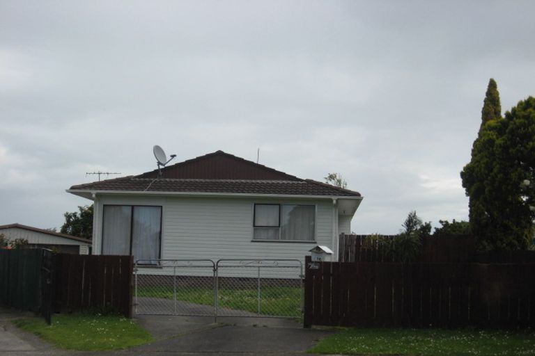 Photo of property in 16 Carter Place, Manurewa, Auckland, 2102