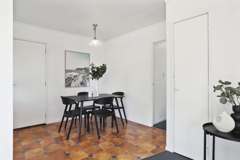 Photo of property in 1/121 Gardner Avenue, New Lynn, Auckland, 0600