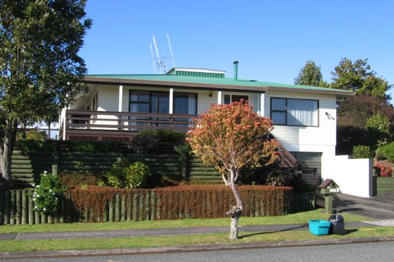 Photo of property in 27 Velma Crescent, Nawton, Hamilton, 3200