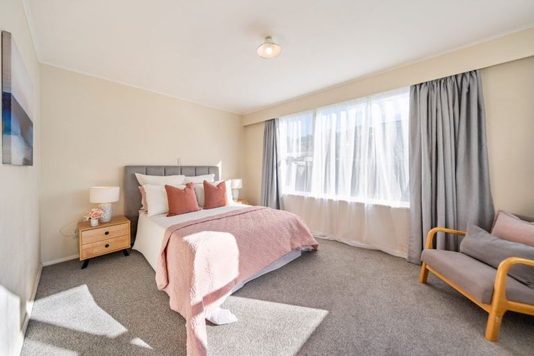 Photo of property in 4 Bannister Avenue, Johnsonville, Wellington, 6037