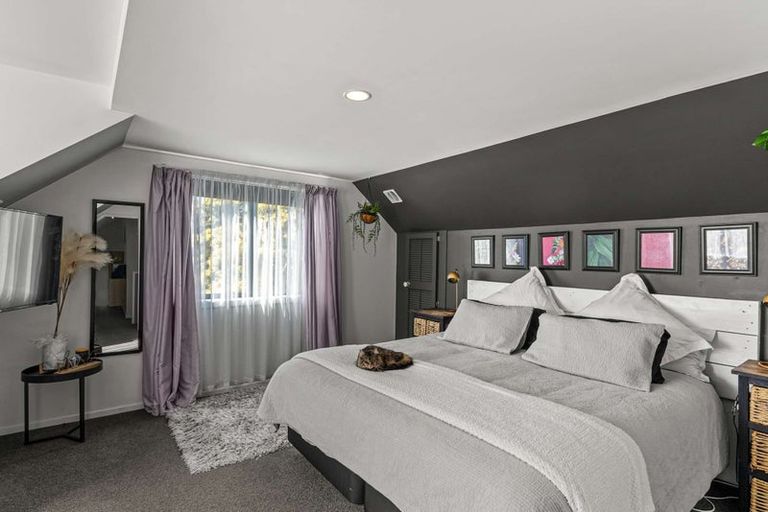 Photo of property in 123 Ravensdale Rise, Westmorland, Christchurch, 8025