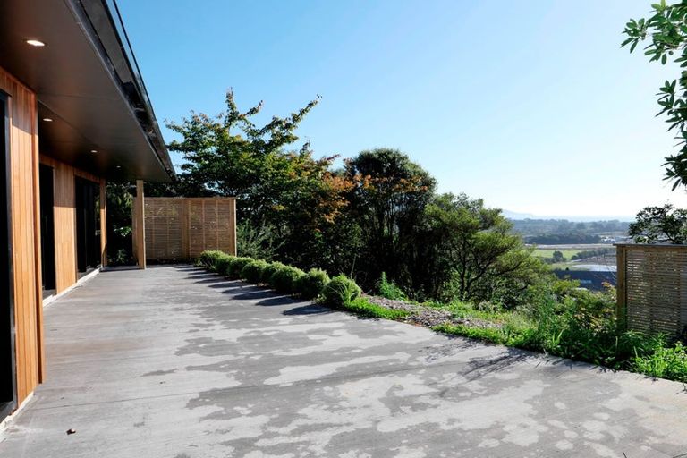 Photo of property in 174 Winara Avenue, Waikanae, 5036