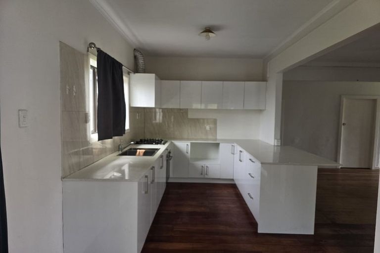 Photo of property in 1/26 Cambridge Terrace, Papatoetoe, Auckland, 2025