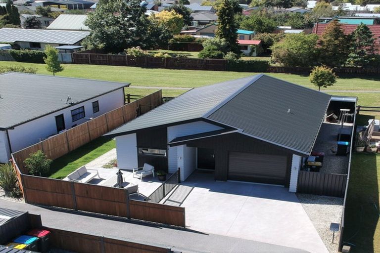 Photo of property in 17 Dawkins Street, Cromwell, 9310