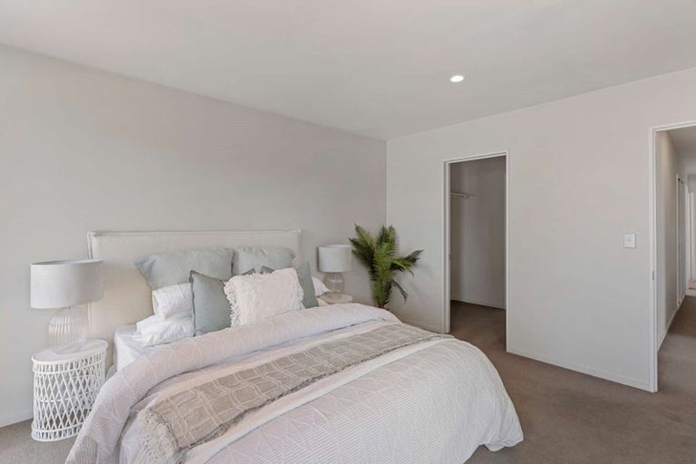 Photo of property in 51 Rolleston Drive, Rolleston, 7614