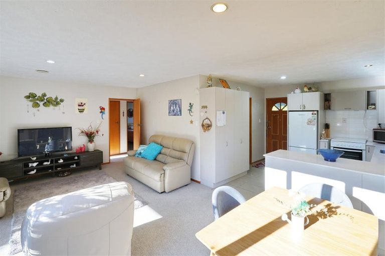 Photo of property in 480a Halswell Road, Halswell, Christchurch, 8025