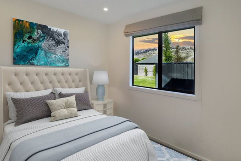 Photo of property in 26a&b Ethereal Crescent, Mount Pisa, Cromwell, 9383