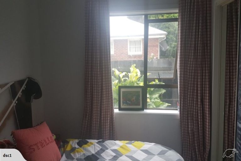 Photo of property in 86 Winters Road, Redwood, Christchurch, 8051