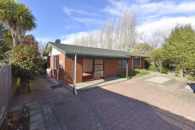 Photo of property in 40 Meadow Street, Papanui, Christchurch, 8052