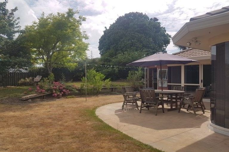 Photo of property in 43 Santa Monica Drive, Papamoa Beach, Papamoa, 3118