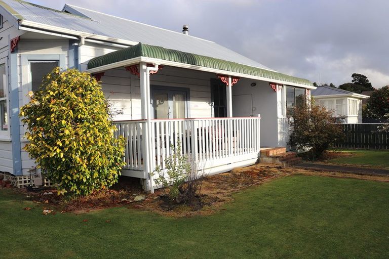 Photo of property in 176 Tiro Tiro Road, Levin, 5510