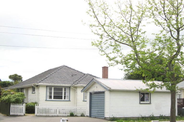 Photo of property in 11 Dunedin Street, Redwood, Christchurch, 8051