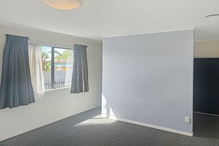 Photo of property in 28a Massey Crescent, Marewa, Napier, 4110