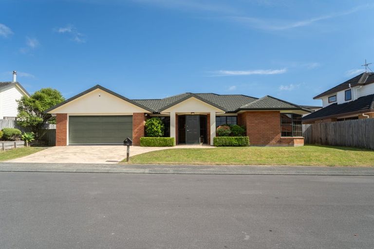 Photo of property in 35 Ring Lane, Paparangi, Wellington, 6037