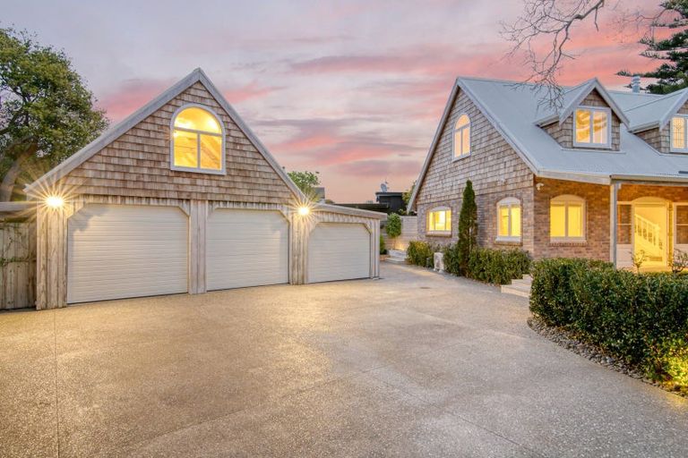 Photo of property in 10/4 Seddon Street, Naenae, Lower Hutt, 5011