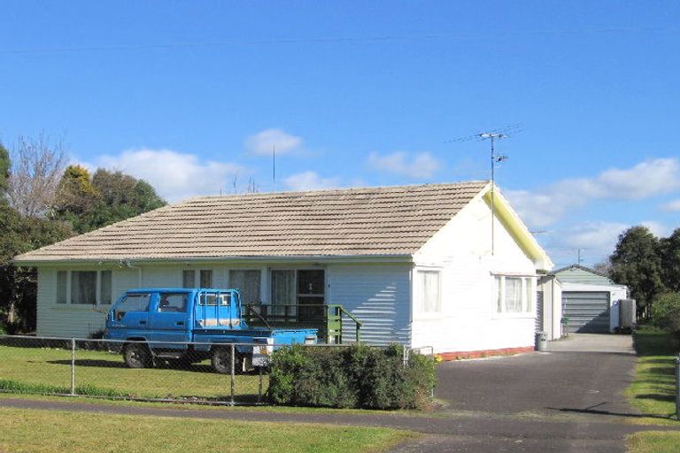 Photo of property in 2/10 Bunnythorpe Road, Papakura, 2110