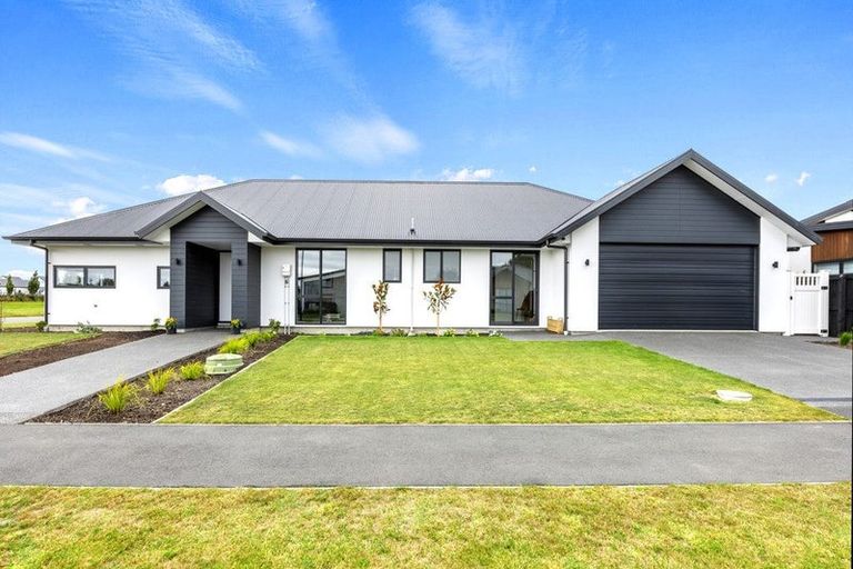 Photo of property in 10 Mills Road, Marshland, Christchurch, 8051