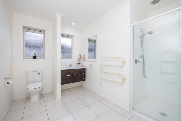 Photo of property in 20 Edgeview Crescent, Fitzroy, Hamilton, 3206