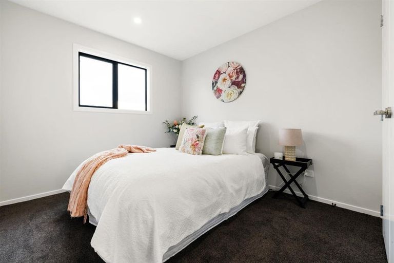 Photo of property in 2/1 Williams Place, Fairfield, Hamilton, 3214