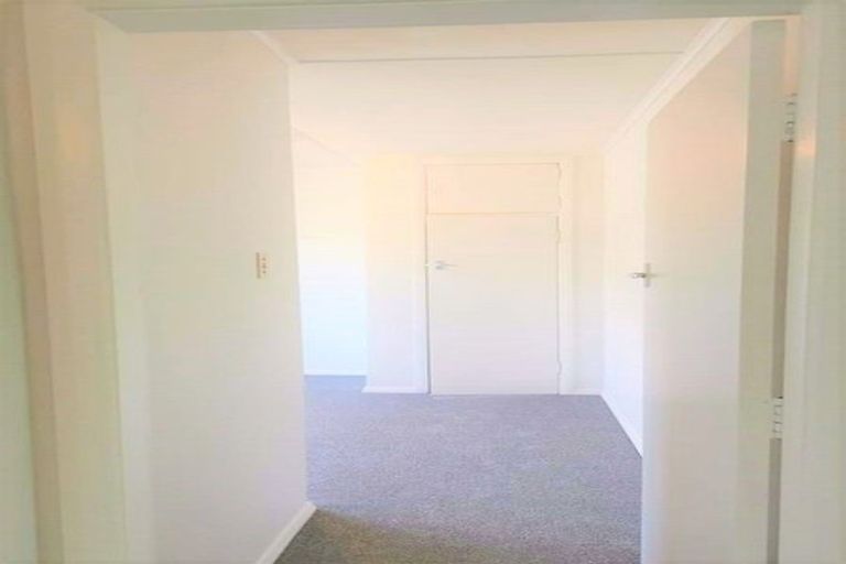 Photo of property in 131 Ngaumutawa Road, Masterton, 5810