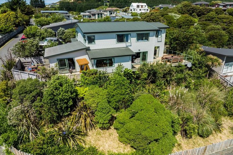 Photo of property in 42f James Cook Drive, Whitby, Porirua, 5024
