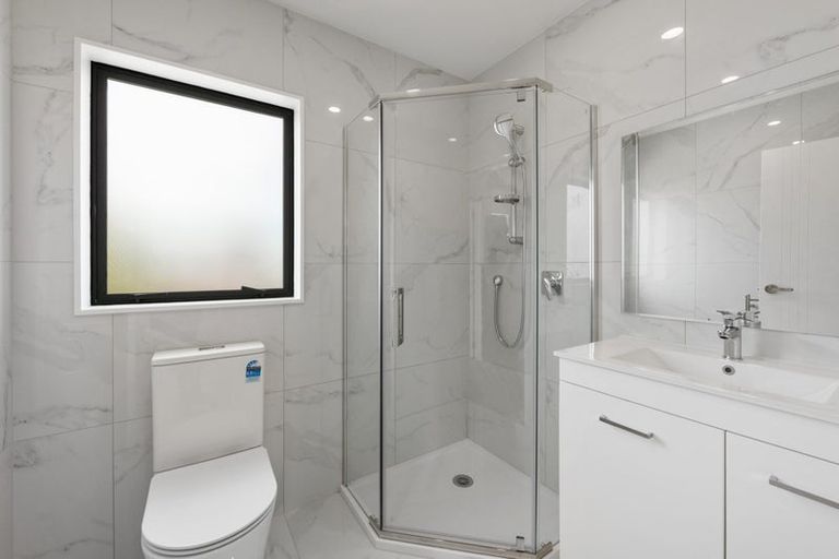 Photo of property in 29c Rice Crescent, Papakura, 2110
