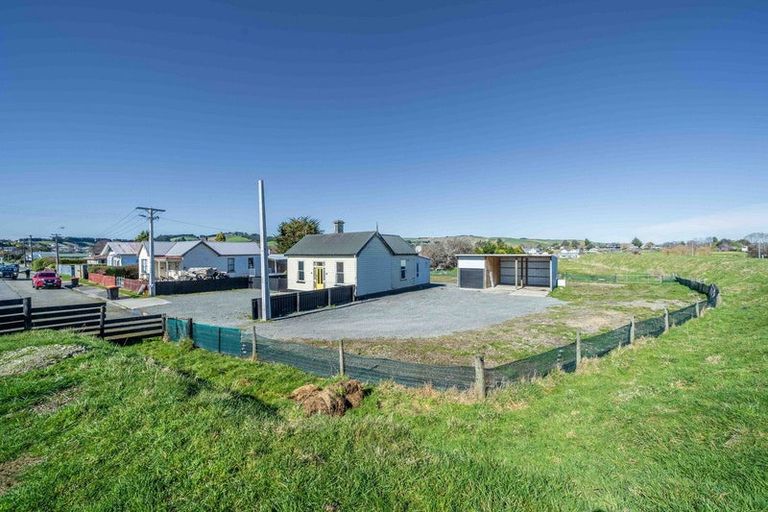 Photo of property in 28 Lawrence Street, East Gore, Gore, 9710