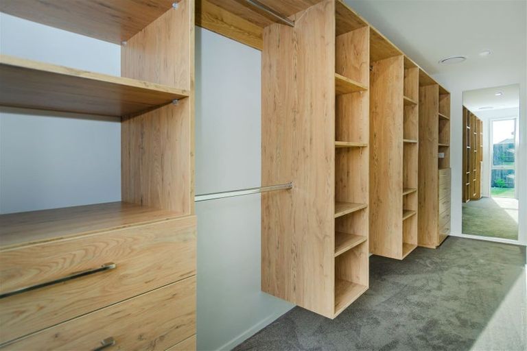 Photo of property in 5 Migratory Lane, Rolleston, 7615