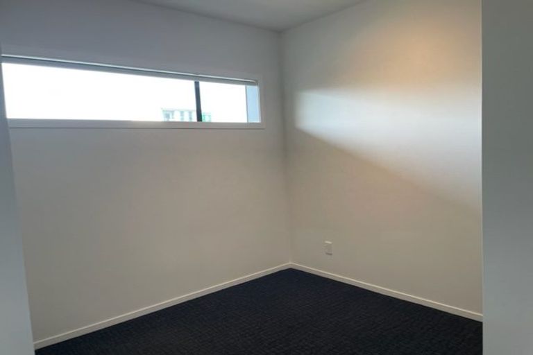 Photo of property in Revolucion Apartments, 402n/28 Torrens Terrace, Mount Cook, Wellington, 6011