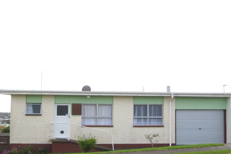 Photo of property in 12d Norwich Avenue, Spotswood, New Plymouth, 4310