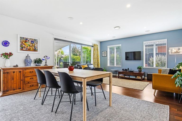 Photo of property in 6 Coachmans Road, Prebbleton, 7604