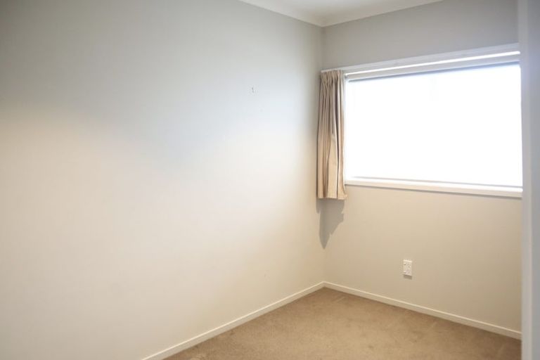 Photo of property in 302/277 Maunganui Road, Mount Maunganui, 3116