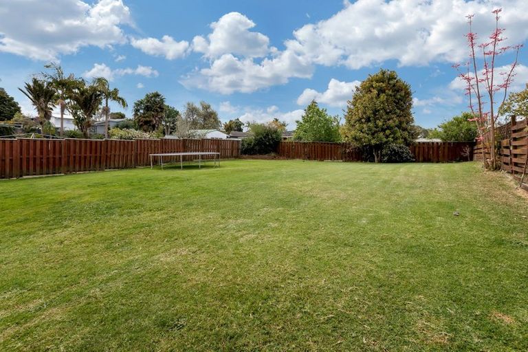 Photo of property in 18 Parkland Crescent, Te Kamo, Whangarei, 0112