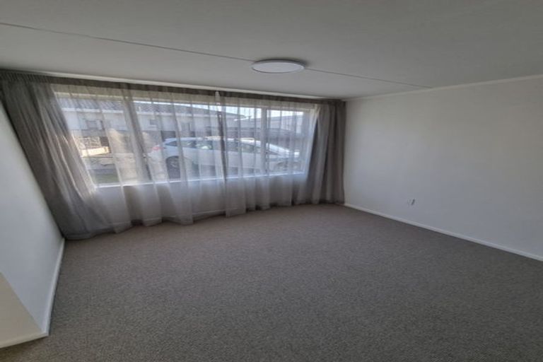 Photo of property in 221 Queens Drive, Windsor, Invercargill, 9810