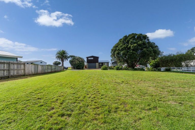 Photo of property in 33 Joseph Road, Wharekaho, Whitianga, 3592