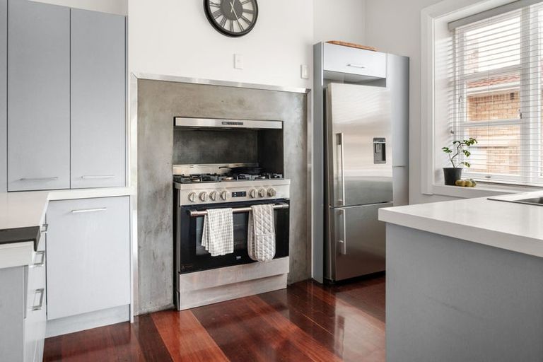 Photo of property in 80 Cook Street, Hamilton East, Hamilton, 3216