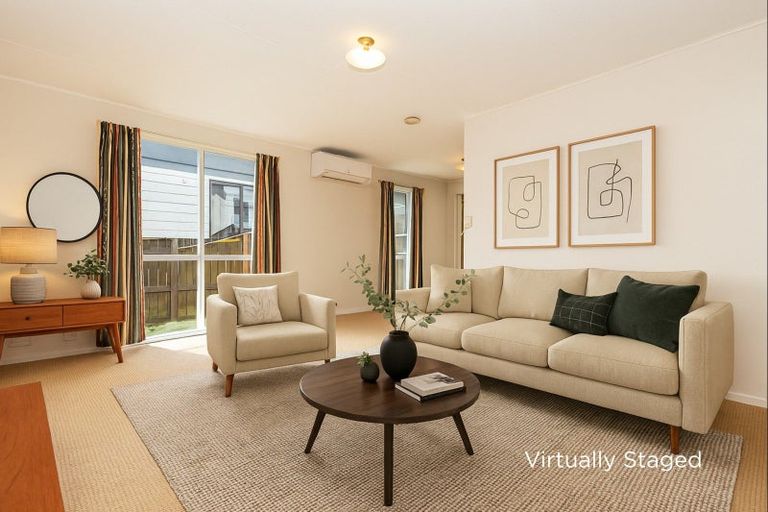 Photo of property in 15 Leander Place, Milson, Palmerston North, 4414