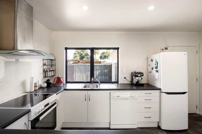 Photo of property in 19a James Street, Hamilton East, Hamilton, 3216