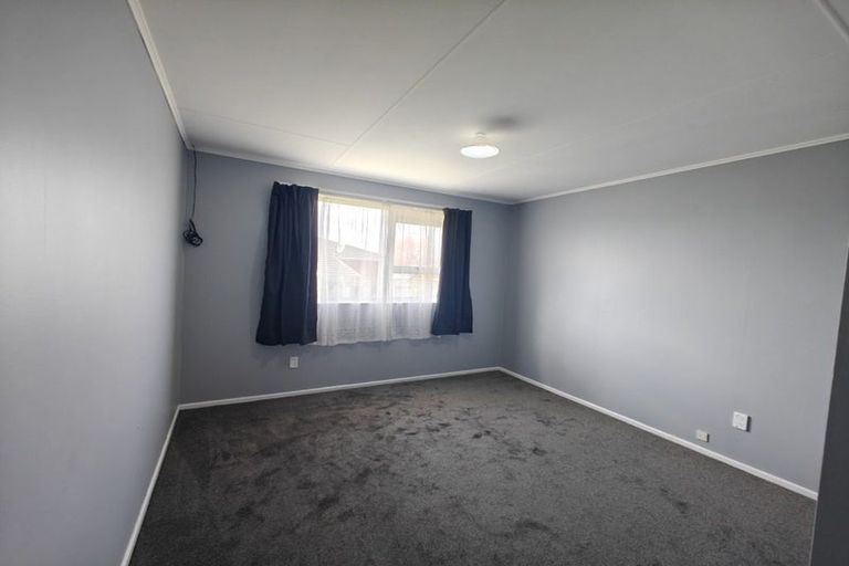 Photo of property in 54 Dunbeath Crescent, Kew, Invercargill, 9812