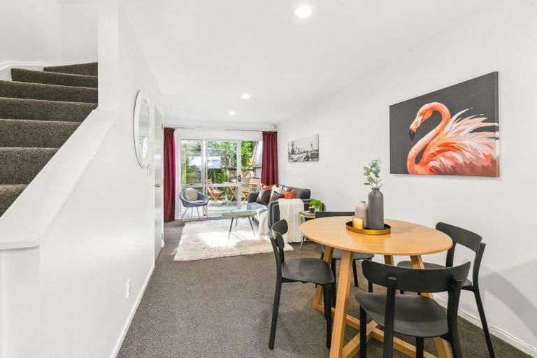 Photo of property in 19/20 Thompson Street, Mount Cook, Wellington, 6011