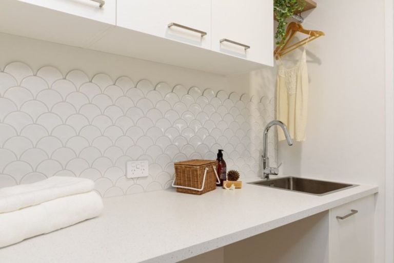 Photo of property in 4 Manotini Way, Pyes Pa, Tauranga, 3112