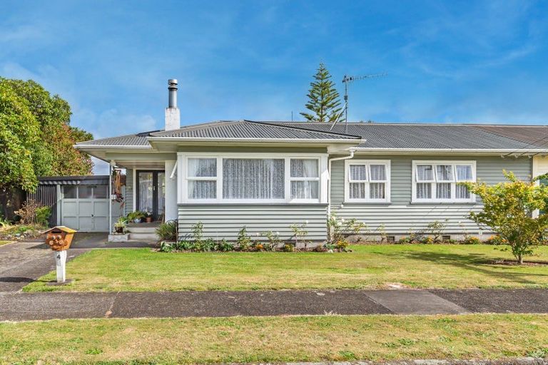 Photo of property in 4 Margaret Street, Levin, 5510