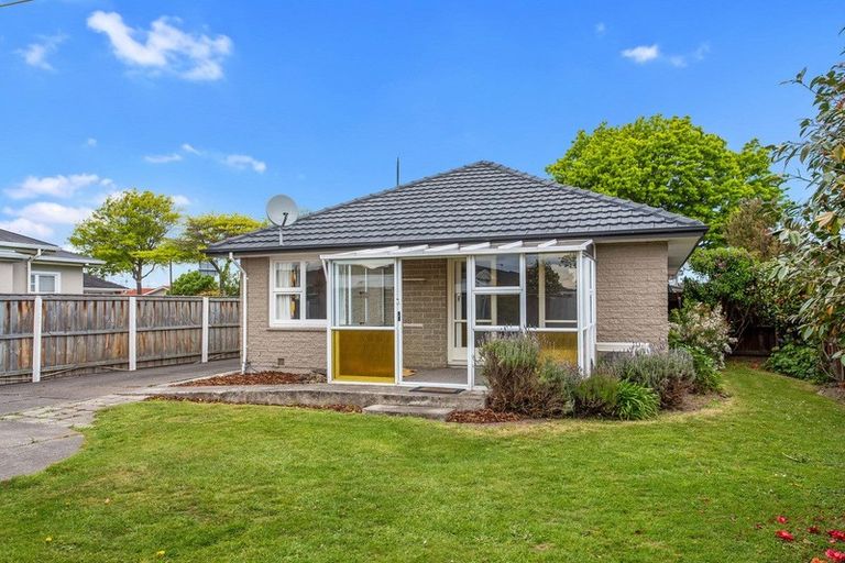 Photo of property in 2/248 Harewood Road, Bishopdale, Christchurch, 8053