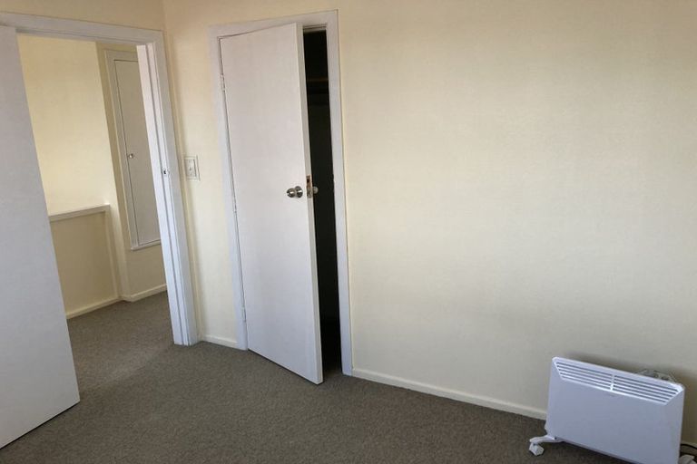 Photo of property in Shakespeare Flats, 8/48 Merton Street, Trentham, Upper Hutt, 5018